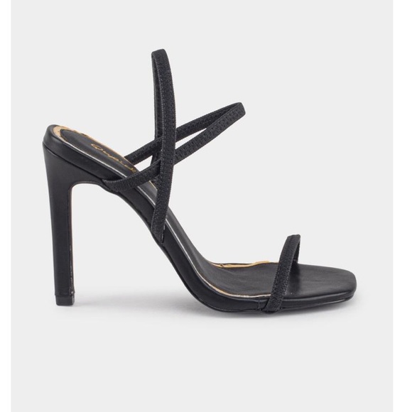 NWT Qupid Strap Black Heel Sandal 8 - Picture 4 of 9